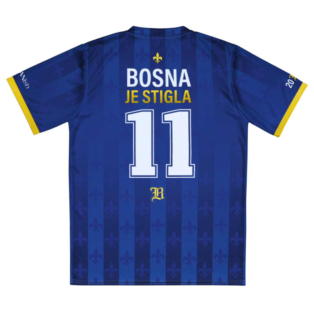 Back view of Bosnia football jersey with Bosna Je Stigla text, oversized number 11 graphic, and vintage blue striped design