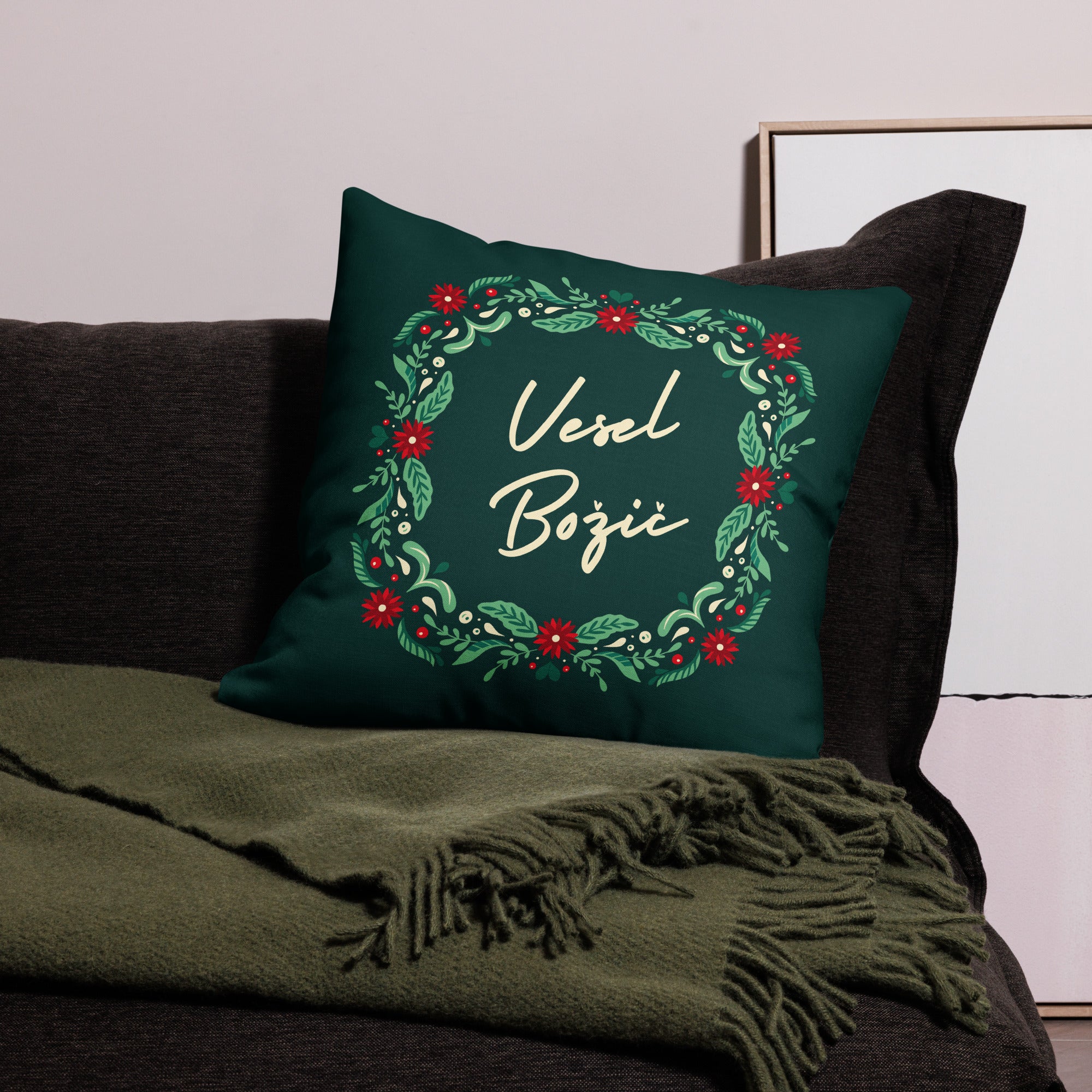 Slovenian Christmas pillow case with green wreath and text Vesel Božič – Balkanish design